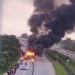 Bus Pahala Jurusan Bandung – Denpasar Bali Terbakar di KM 750 Tol Jombang – Mojokerto Jawa Timur