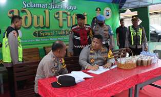 Pastikan Mudik Aman dan Nyaman, Kapolres Pamekasan Pantau Jalur Blackspot Jalan Raya Ambat