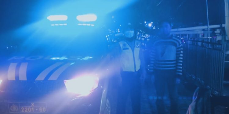 POLSEK TURI POLRES LAMONGAN POLDA JAWA TIMUR PATROLI DI PUSKESMAS TURI