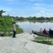 Polsek Maduran Polres Lamongan Polda Jatim Sambang Penyeberangan Bengawan Solo Antisipasi Banjir dan Tenggelam