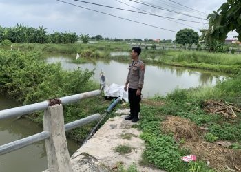 PATROLI KOTA PRESISI KARHUTLA OLEH ANGGOTA POLSEK DEKET DI SEKITAR DESA DINOYO KEC DEKET