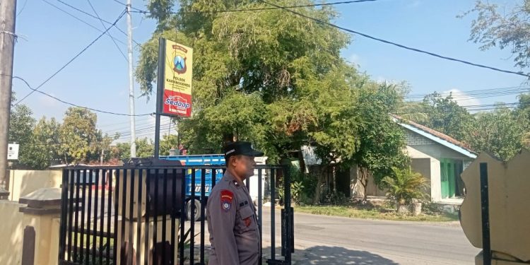 Ka SPKT Laks Body Sistem Jaga Marwah Mapolsek Karanggeneng Polres Lamongan Polda Jatim