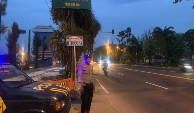 PATROLI BLUE LIGHT POLSEK DEKET POLRES LAMONGAN ANTISIPASI BALAP LIAR