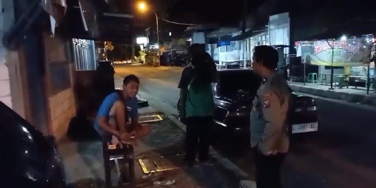POLSEK SUKORAME POLRES LAMONGAN POLDA JATIM PATROLI DIALOGIS MALAM JAGA SITKAMTIBMAS