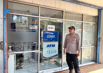 Polsek Maduran Polres Lamongan Polda Jatim Cegah Aksi Kriminalitas Siang Hari Sambang Obyek Vital